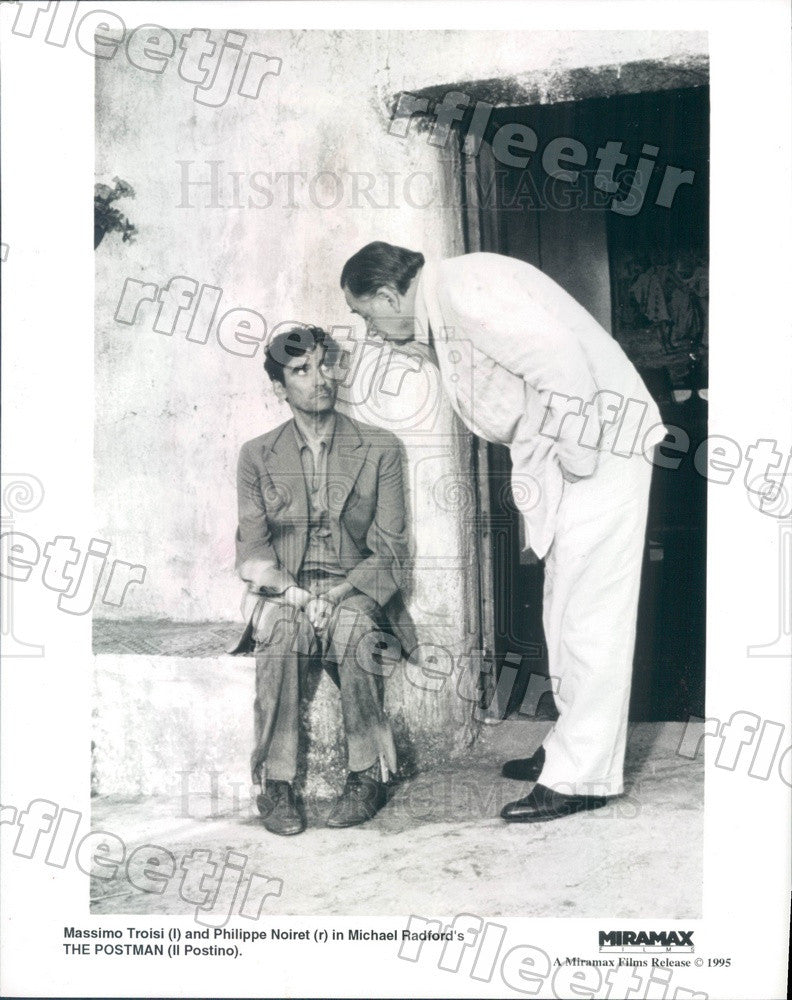 1995 Actors Massimo Troisi, Philippe Noiret in Film Il Postino Press Photo ady73 - Historic Images