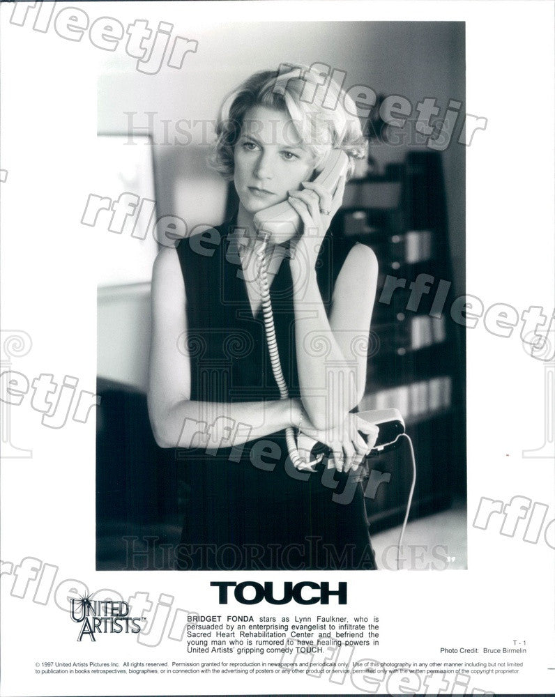 1997 American Actress Bridget Fonda in Film Touch Press Photo ady811 - Historic Images