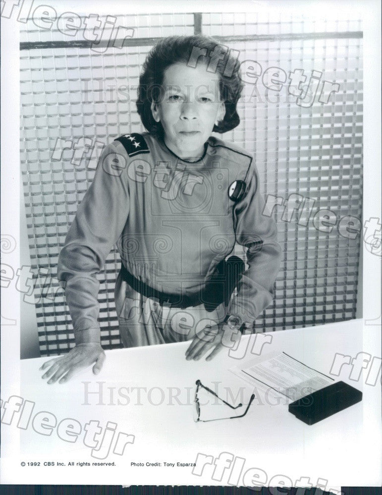 1992 Oscar Winning Actor Linda Hunt on TV Show Space Rangers Press Photo adz111 - Historic Images