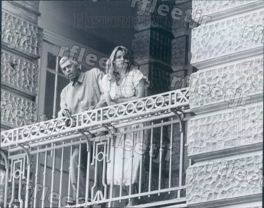 1977 Oscar Winning Actor James Coburn & Senta Berger Press Photo adz347 - Historic Images