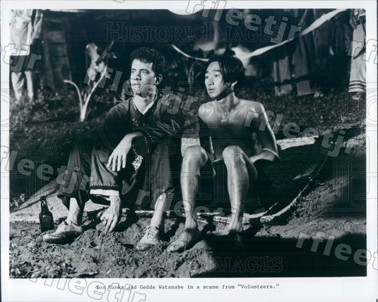 Undated Oscar Winning Actor Tom Hanks & Gedde Watanabe Press Photo adz375 - Historic Images