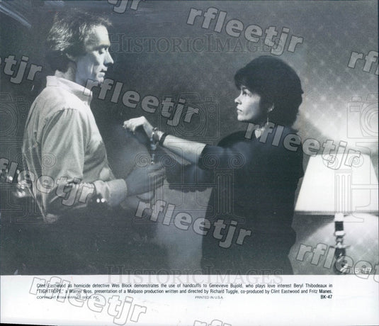 1984 Oscar Winning Actor Clint Eastwood & Genevieve Bujold Press Photo adz43 - Historic Images