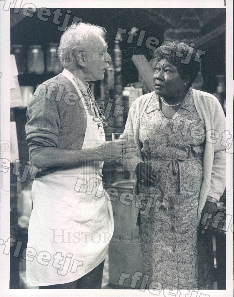 Undated Actors Harold Gould &amp; Esther Rolle on Singer &amp; Sons Press Photo adz475 - Historic Images
