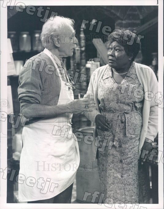 Undated Actors Harold Gould & Esther Rolle on Singer & Sons Press Photo adz475 - Historic Images