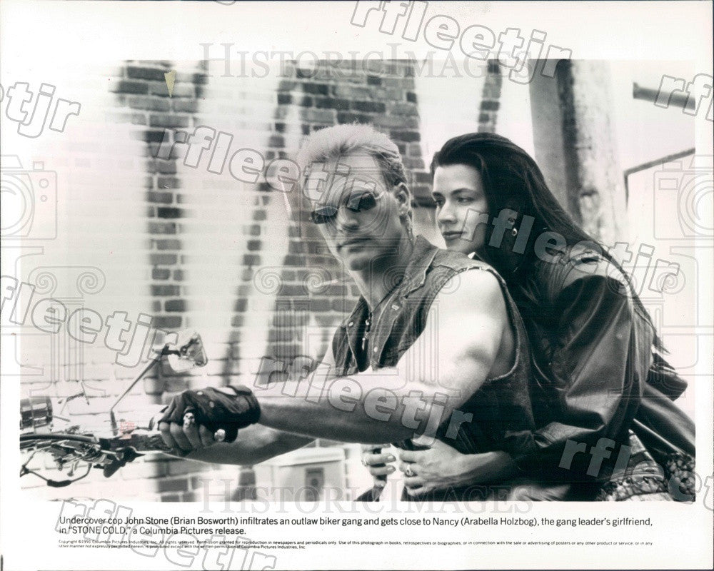 1991 Actors Brian Bosworth &amp; Arabella Holzbog in Stone Cold Press Photo adz513 - Historic Images