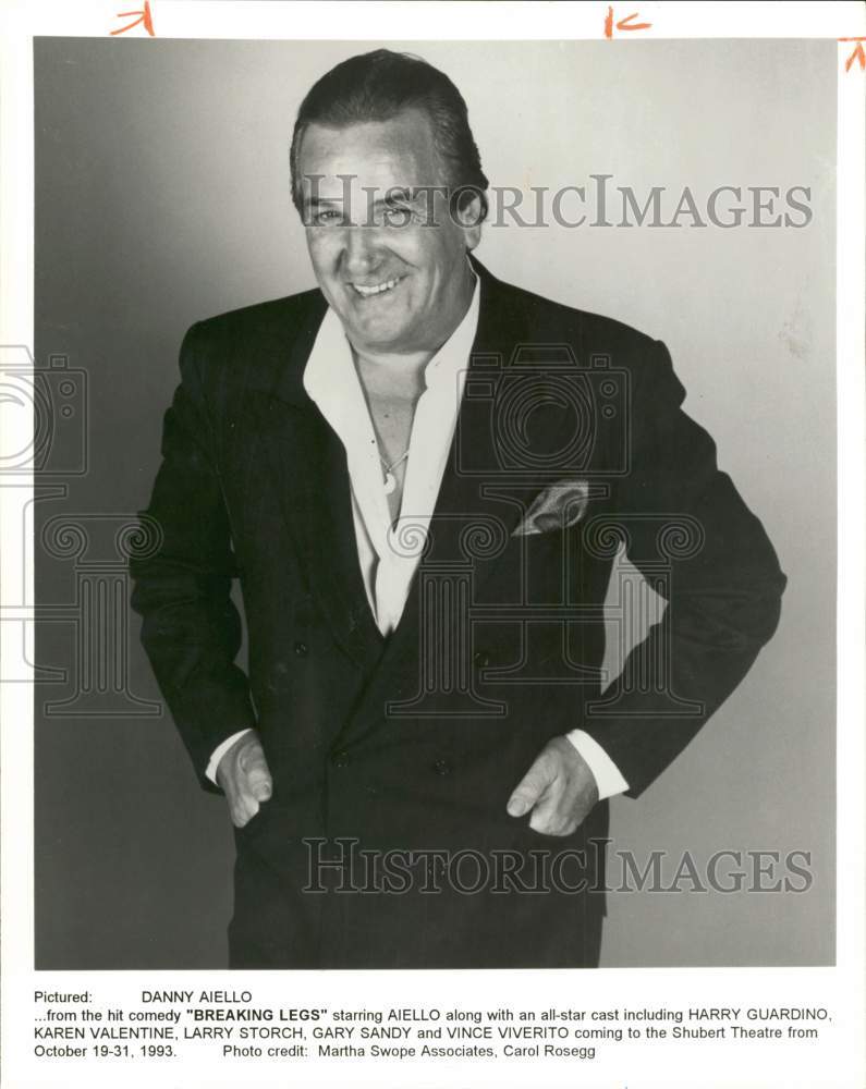 1993 Press Photo Danny Aiello stars in the hit comedy &quot;Breaking Legs&quot;- Historic Images