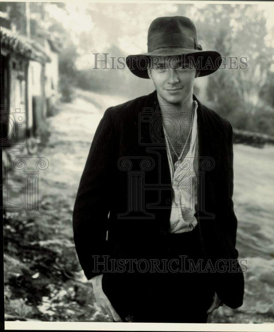 1992 Press Photo Sean Patrick Flanery as Indiana Jones on ABC-TV series- Historic Images