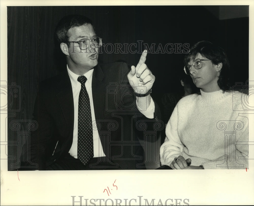 Barry Tucker, Policeman in Athens, Alabama - Historic Images