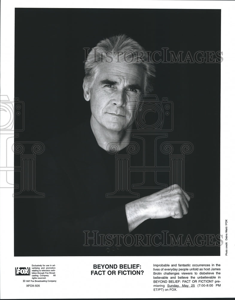 1997 Press Photo Actor James Brolin hosts &quot;Beyond Belief: Fact Or Fiction?&quot; - Historic Images