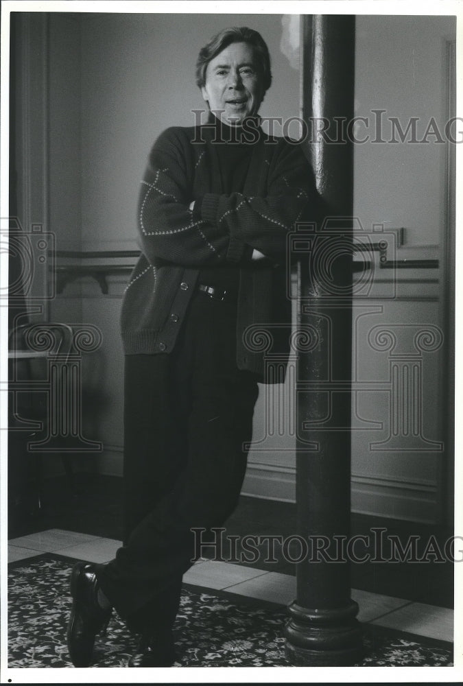 1992 Press Photo Brian Bedford, Actor in "The Lunatic, The Lover & The Poet" - Historic Images