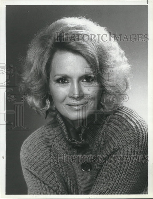 1982 Press Photo Angie Dickinson, Actress in "Cassie & Co." on NBC - Historic Images