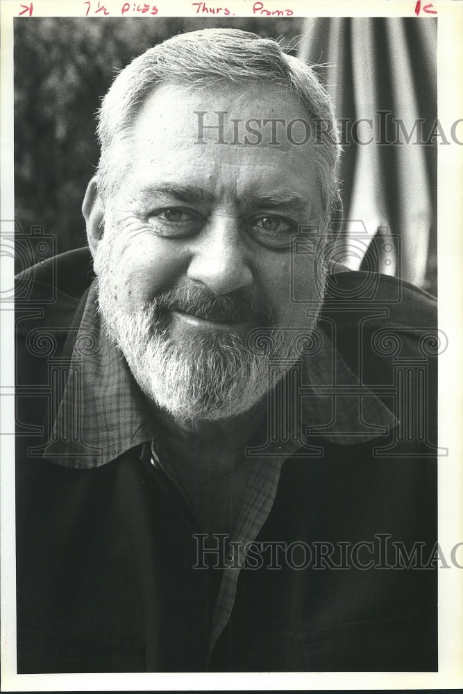 1985 Press Photo Actor Raymond Burr in "Perry Mason Returns" - Historic Images