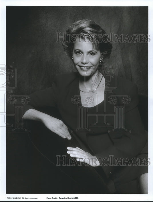 1992 Press Photo Actress Susan Dey Stars in "Love and War" on CBS Television - Historic Images
