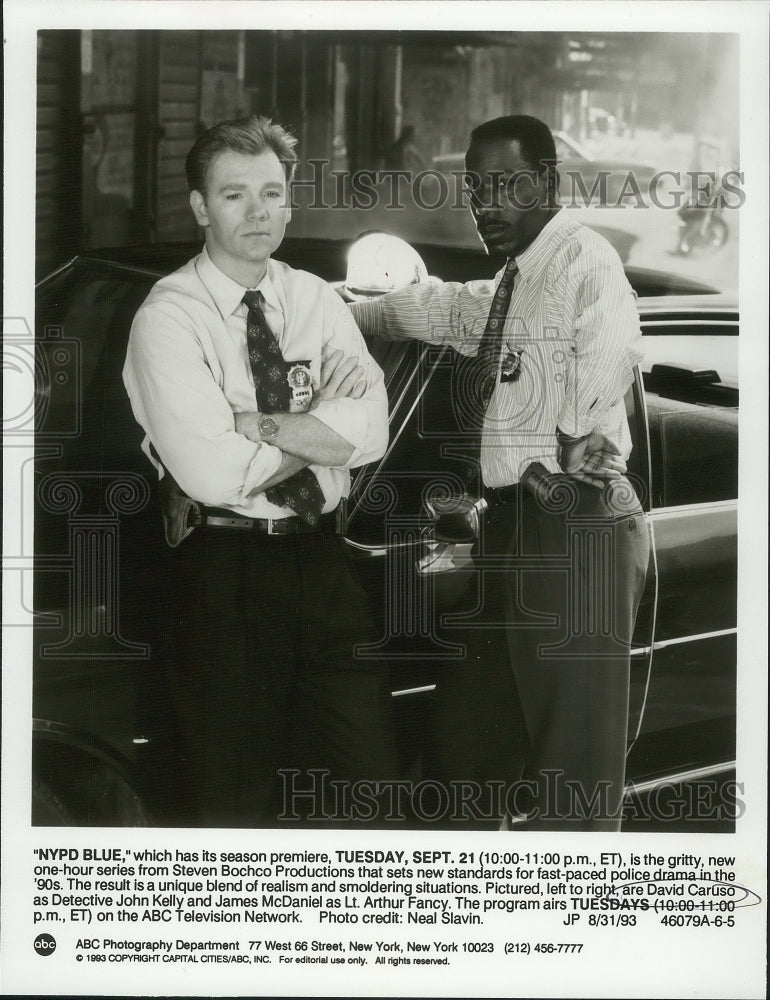 1993 Press Photo David Caruso and James McDaniel in "NYPD Blue" - Historic Images