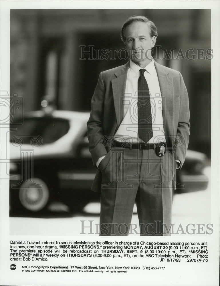 1993 Press Photo Daniel J. Travanti in Series "Missing Persons" on ABC - Historic Images