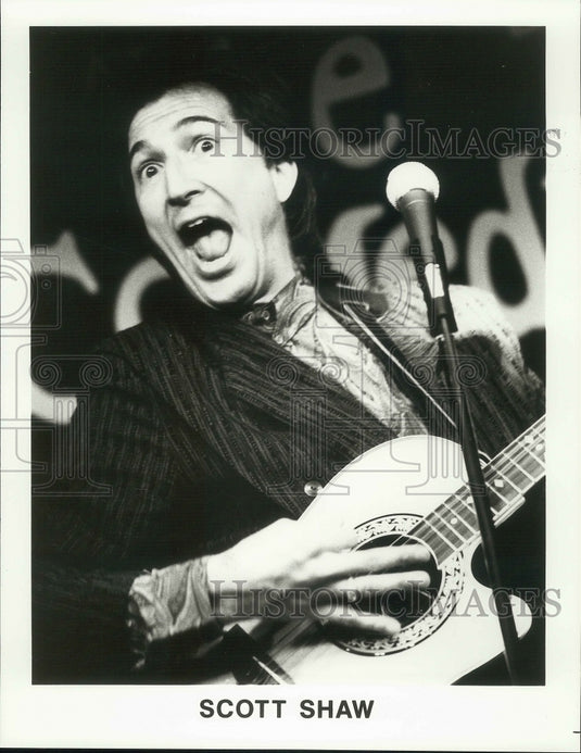 Press Photo Comedian Scott Shaw - Historic Images