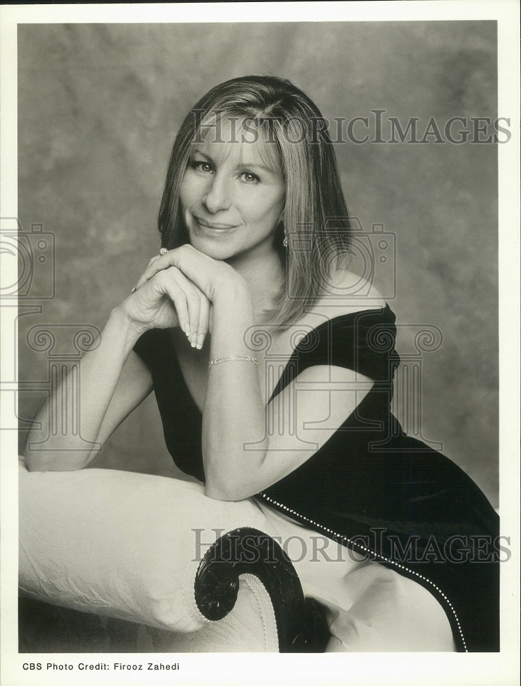 1995 Press Photo Barbra Streisand, Singer and Actress, &quot;Barbra: The Concert&quot; - Historic Images