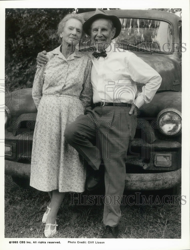 1993 Press Photo Jessica Tandy and Hume Cronyn in &quot;To Dance With The White Dog&quot; - Historic Images