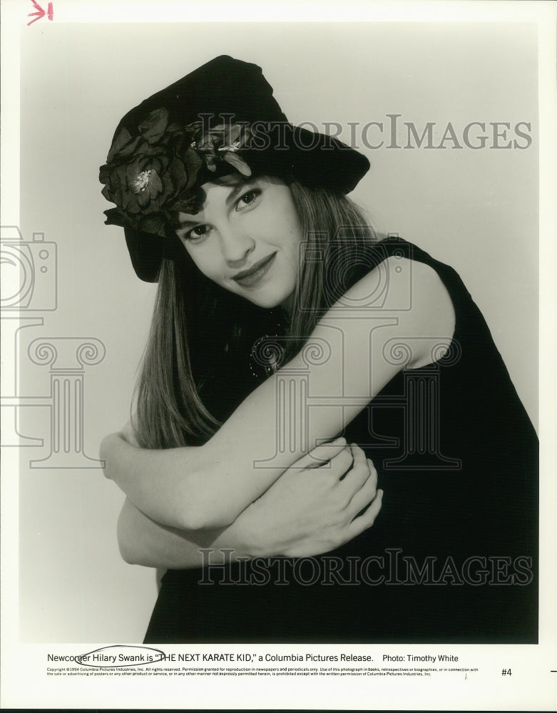 1994 Press Photo Hilary Swank, Actress in "The Next Karate Kid" - Historic Images