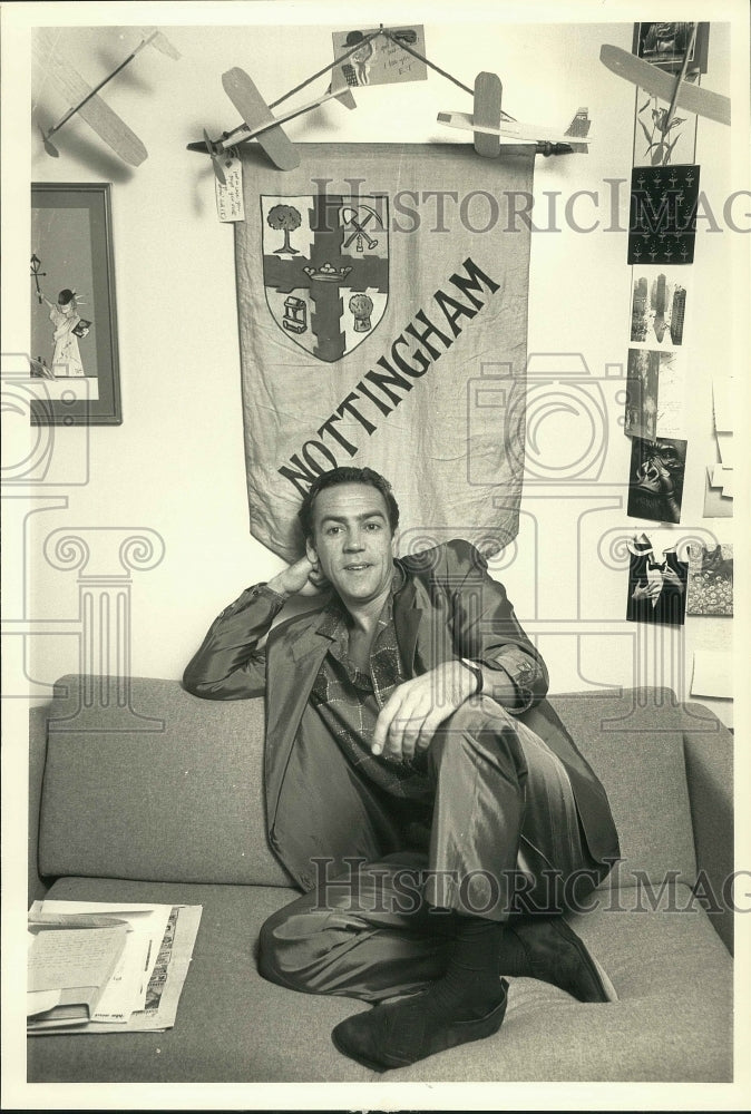 1987 Press Photo Robert Lindsay, Star of "Me and My Girl" on Broadway - Historic Images
