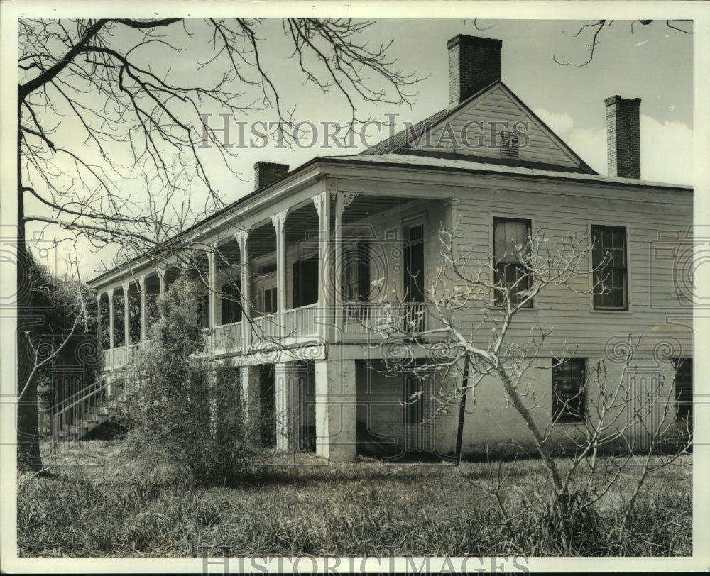 1974 Taulmin House on Wilson Avenue in Alabama - Historic Images