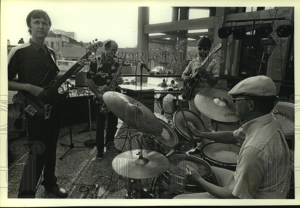 Street Life Jazz Band performs in Alabama - Historic Images