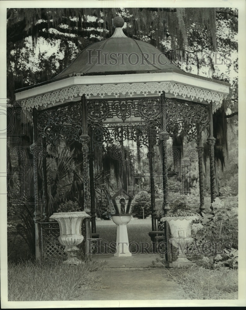 1971 Ornate Gazebo at Visitation Convent on Spring Hill Ave, Mobile - Historic Images