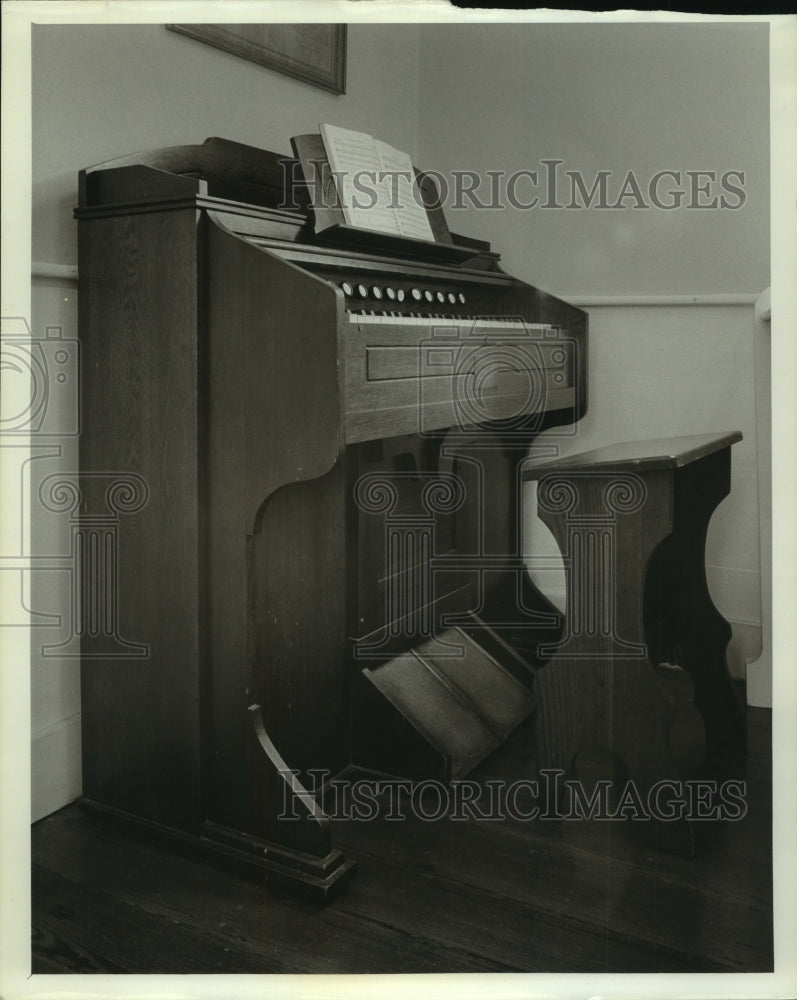 1971 Press Photo Pump organ at Sodality Chapel at Springhill College, Alabama - Historic Images