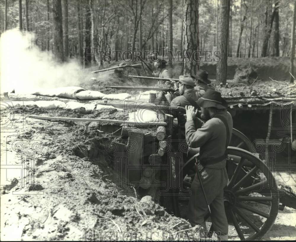 Blakeley Civil War battle re-enactment, Alabama - Historic Images