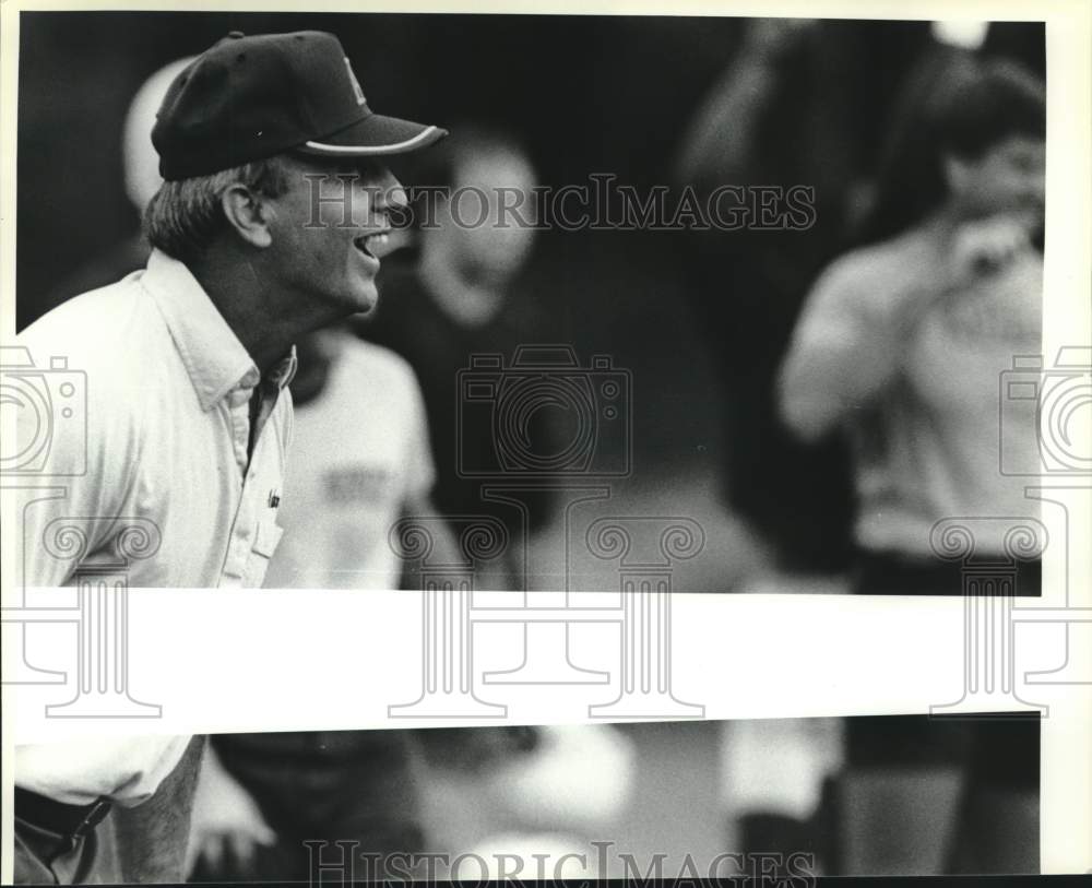 Press Photo Football Coach Pat Dye at Auburn University in Alabama - amra10398 - Historic Images