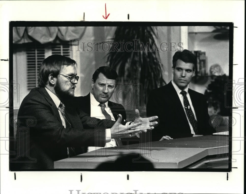 1987 Panel of news directors Ron Bilek, Richard Tuininga, and Rich Barnett-Historic Images