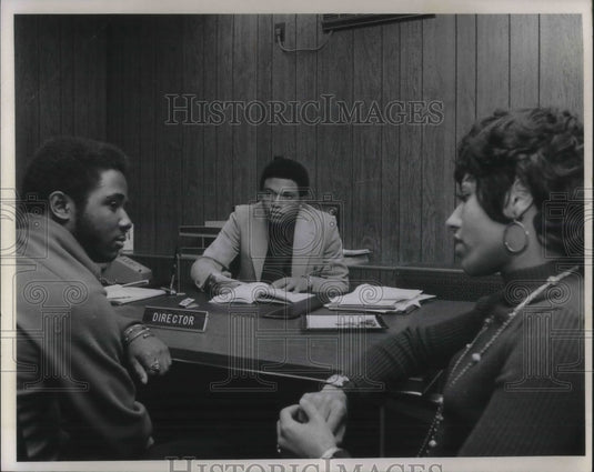 1971 Press Photo Dr. Robert L. Alexander w/ Herbert Cannon & Dina Jackson - Historic Images