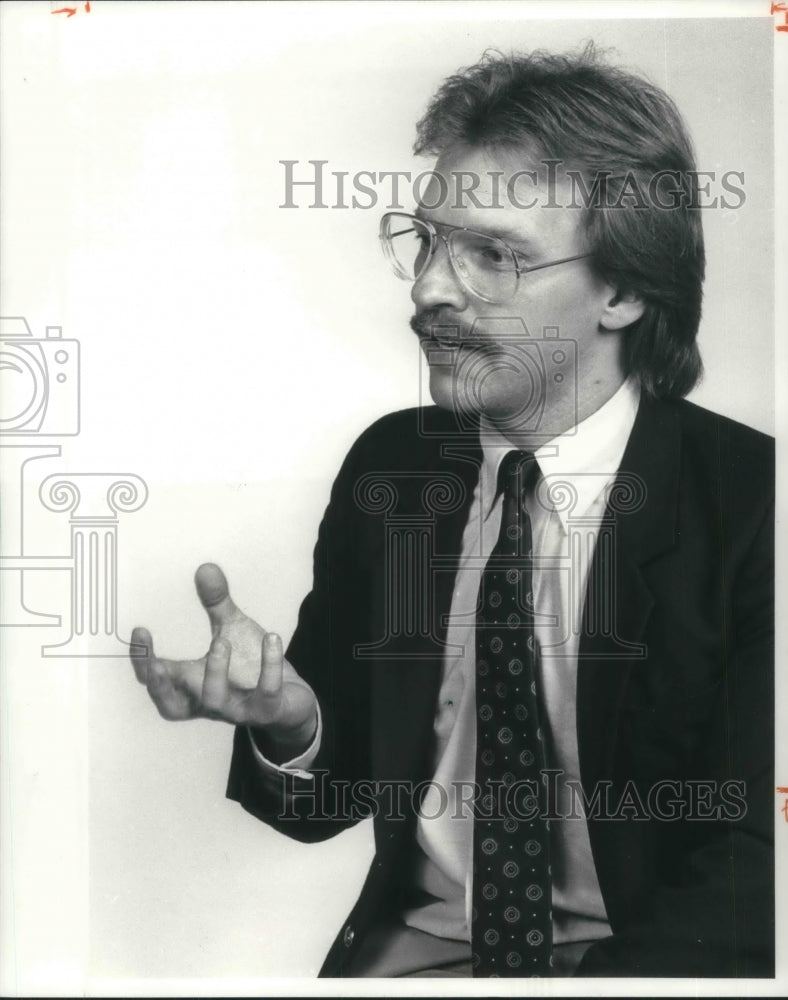 1981 Press Photo S Brian Barger National Institute for Humane Animal Policy - Historic Images