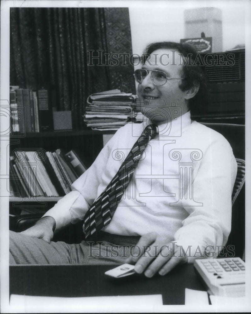 1974 Media Photo Appraiser William Kaplan - Historic Images