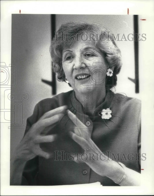 1941 Press Photo Lillian C Alton of Ohio Bell - Historic Images