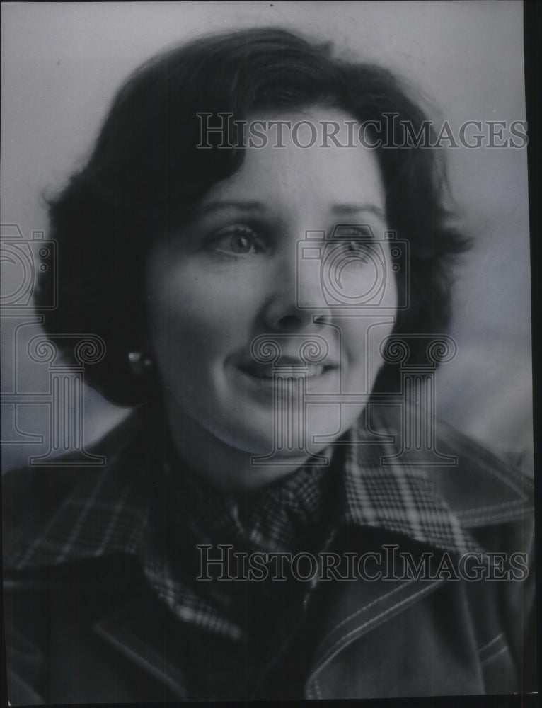 1976 Mrs. John P. Anderson Jr. - Historic Images