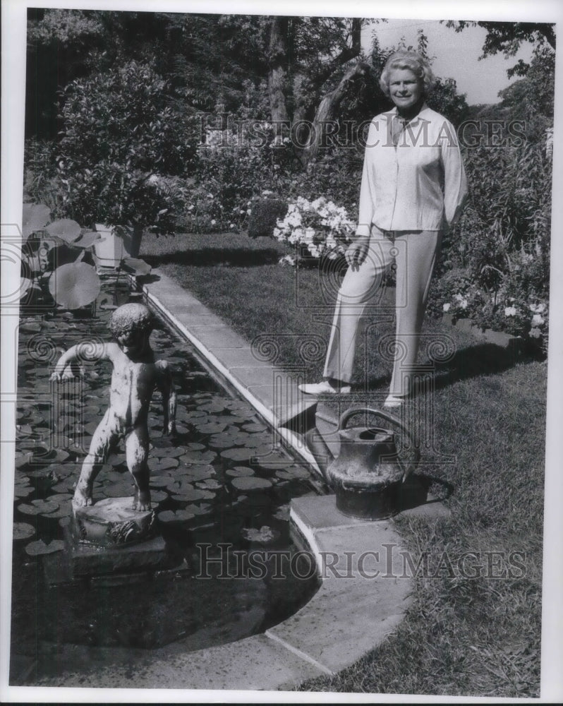 1972 Press Photo Mrs Benjamin P Bole-Kirtland - Historic Images