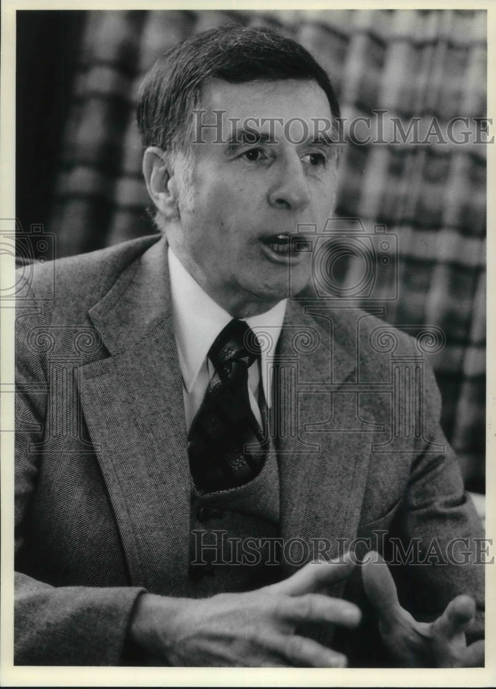 1979 Press Photo Lakewood School Superintendent  Dr Richard A. Boyd - Historic Images