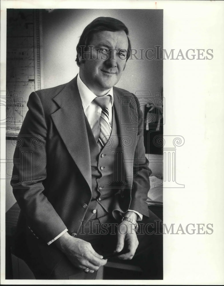 1981 Press Photo Robert D. Booth, Ex-Dir. of L.C. Data Processing Center - Historic Images