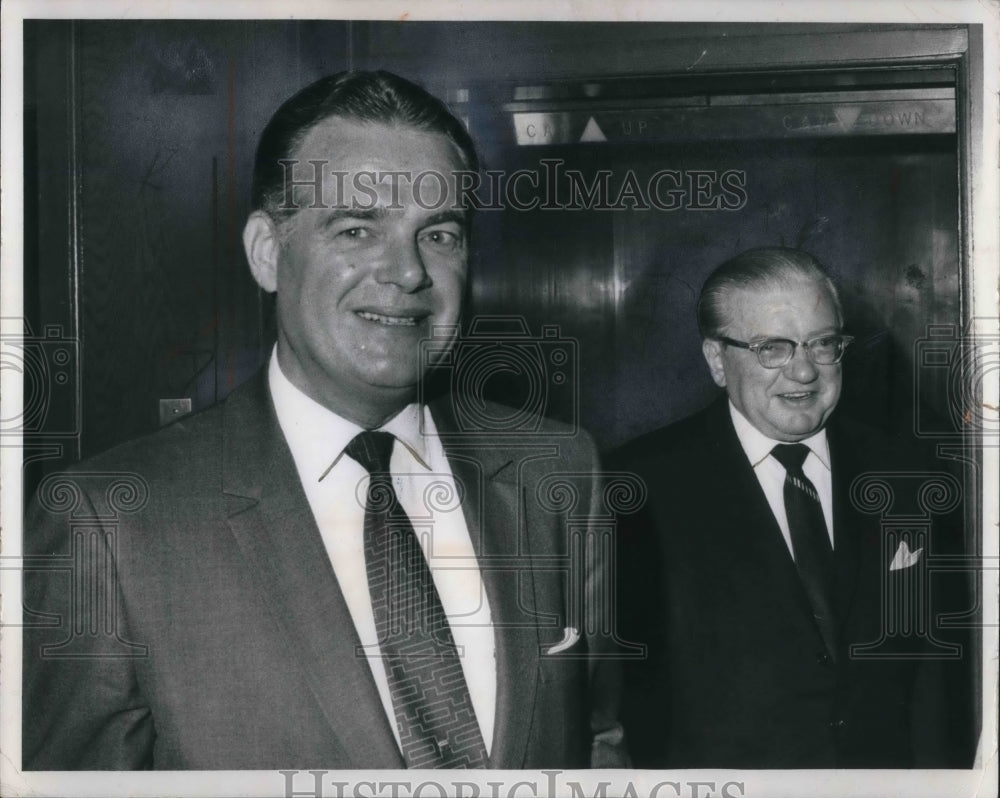 1970 Media Photo Statehouse loan scandal, John S. Andrews and Ray Bliss - Historic Images