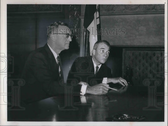 1965 Press Photo Ralph S. and Mayor Loches playhouse to move downtown - Historic Images