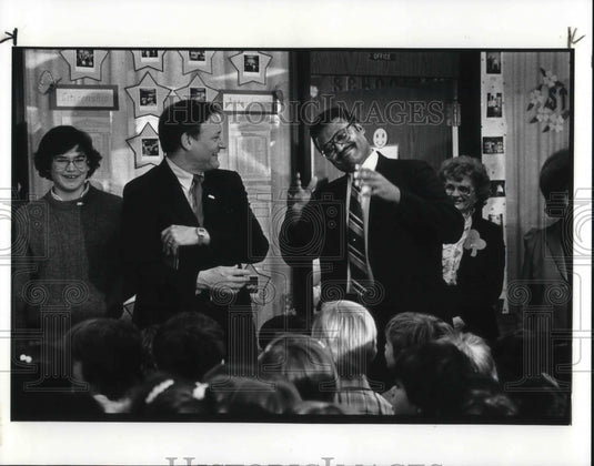 1986, Gov Celeste & son at Waton Elem school with Ronald A Boyd - Historic Images