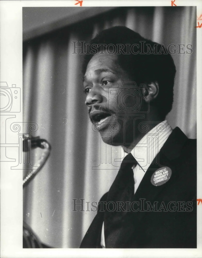 1980 Press Photo Felix Brown of Buckey Woodland Community Congress Speaking - Historic Images