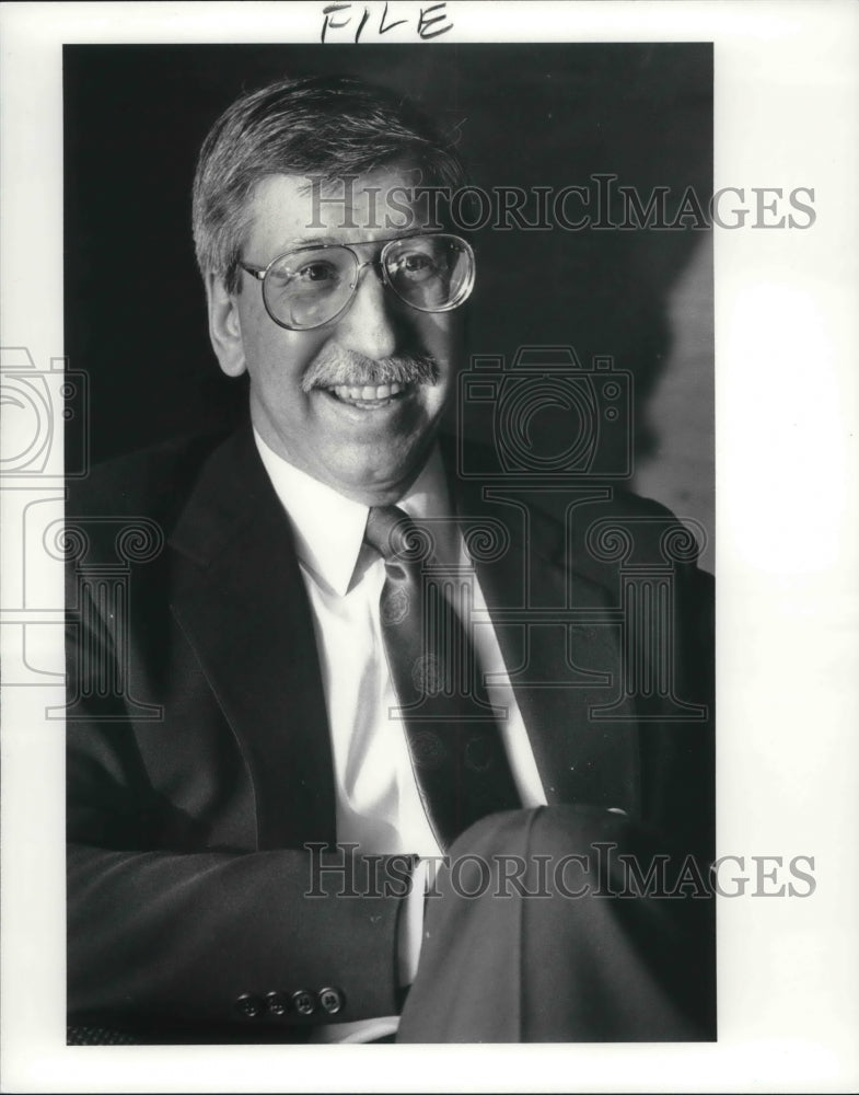 1988 Press Photo Myles Brand Provost of Ohio State University - Historic Images