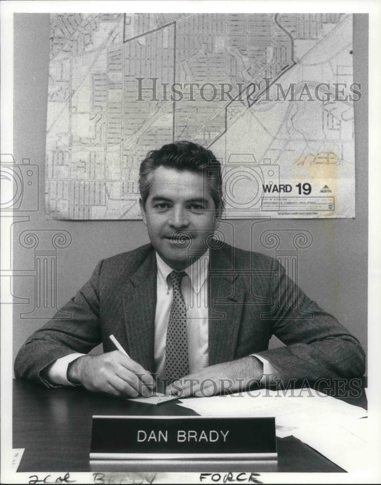 1987 Press Photo Dan brady, Cleveland City councilman ward 19 - Historic Images