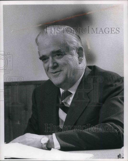 1971 Press Photo Earl R. Bramblett - cva03978 - Historic Images