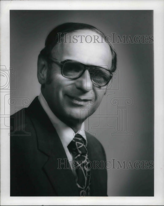 1971 Press Photo Joe Braun of Terminal Management Service - Historic Images