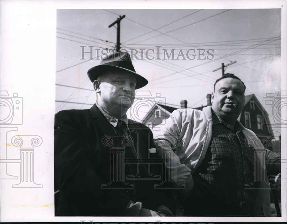1964 Press Photo Casper Bennett Charged with First Degree Murder - Historic Images
