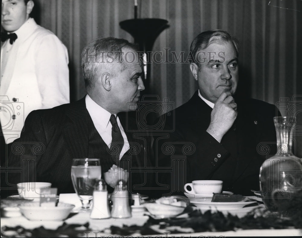 1939 Press Photo Mayor Harold H. Burton Gov. Jon Bricker - Historic Images