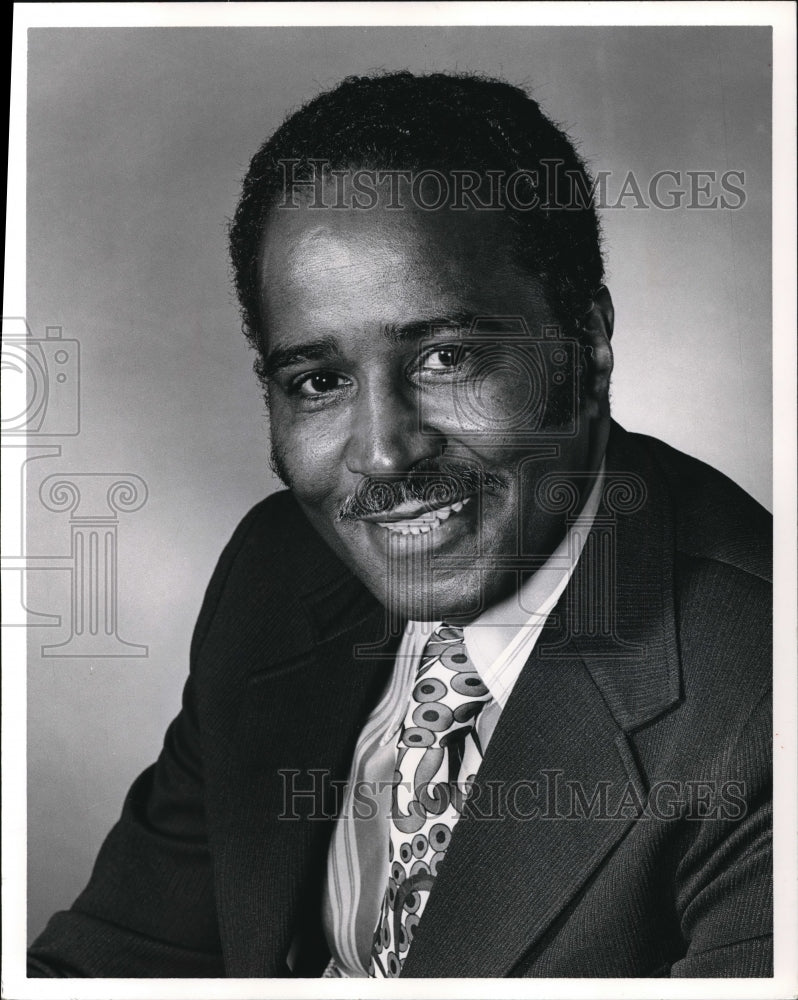 1971 Press Photo John L. Blacke, Director Job Corps in Washington DC - Historic Images